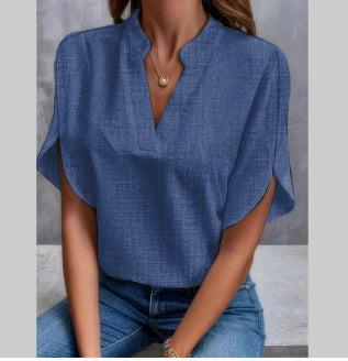 Chemise Blanche Élégante à Col V